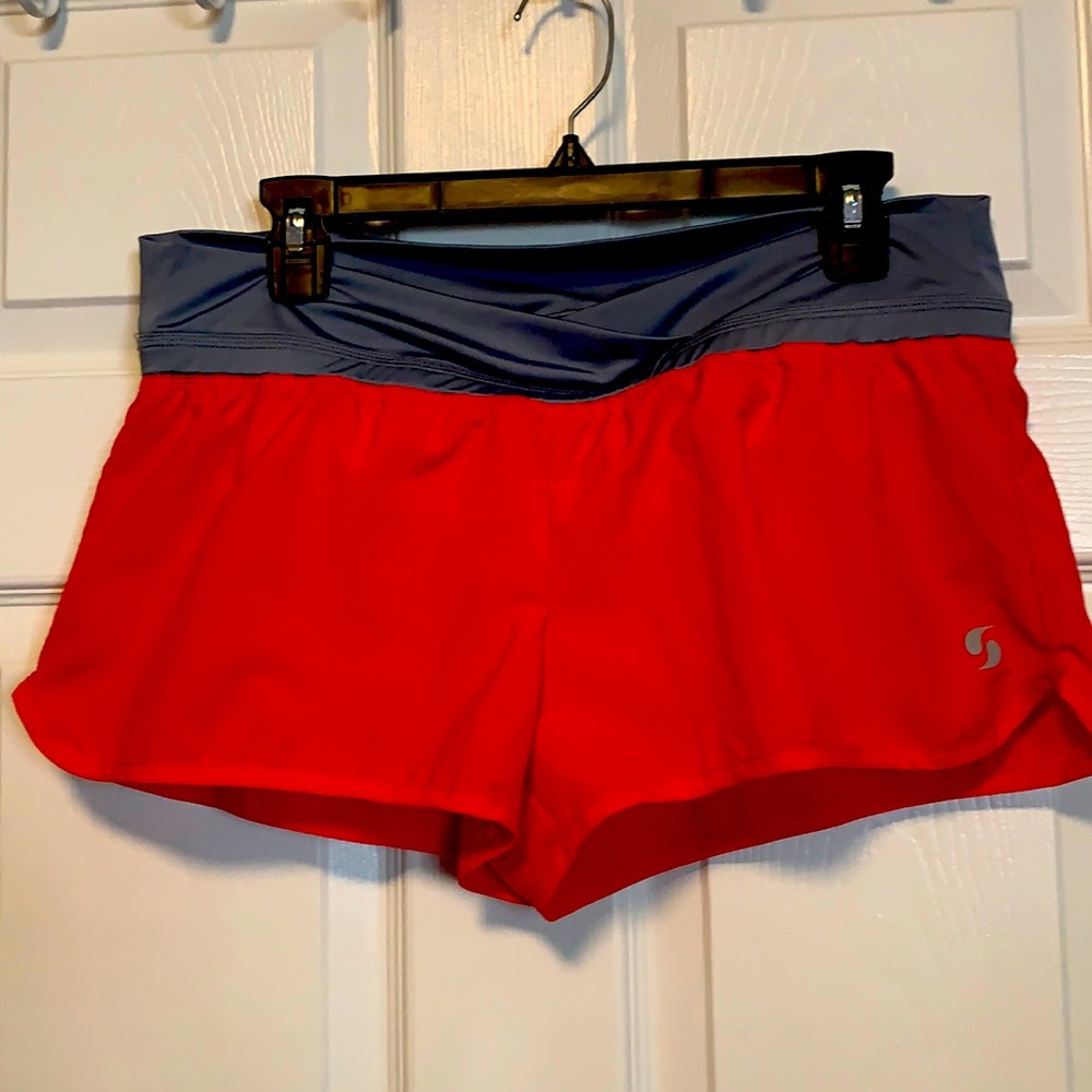 XL SOFFE Low Rise Shorts NWOT